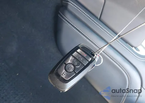 2021 Ford Mustang Gt Premium Fastback z USA, uszkodzony, nr VIN 1FA6P8CF6M5138290